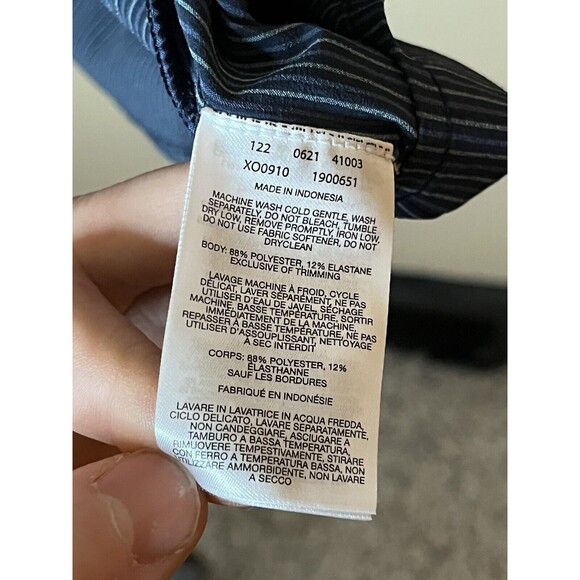 Columbia Sportswear Men's Large Navy Blue Striped  Short Sleeve Button Up Shirt - Picture 5 of 6